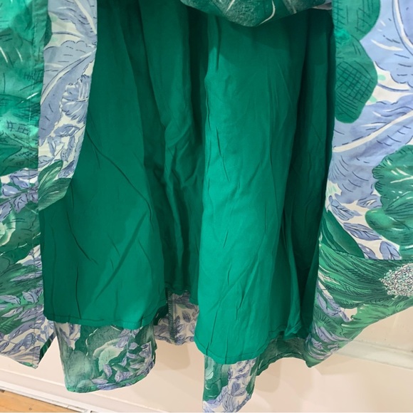 TCEC Hydrangea Floral A-Line Ruffle Bust Detail Feminine Preppy Midi Dress - Picture 9 of 16